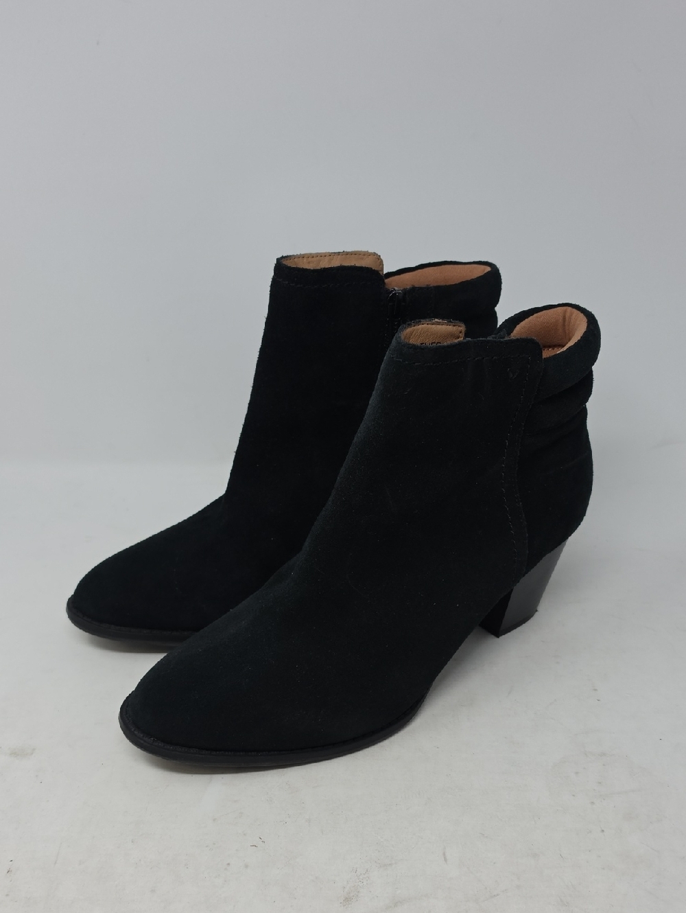 Vionic Jessie  Black Suede Ankle Booties Water Resistant Women's Size 10